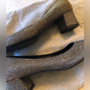 Aquatalia Peony Sparkle Metallic Pump